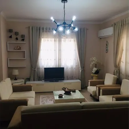 Villa Villa Tirana *