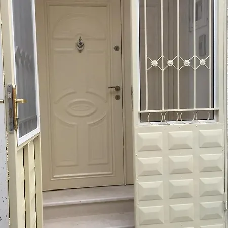Villa Villa Tirana *